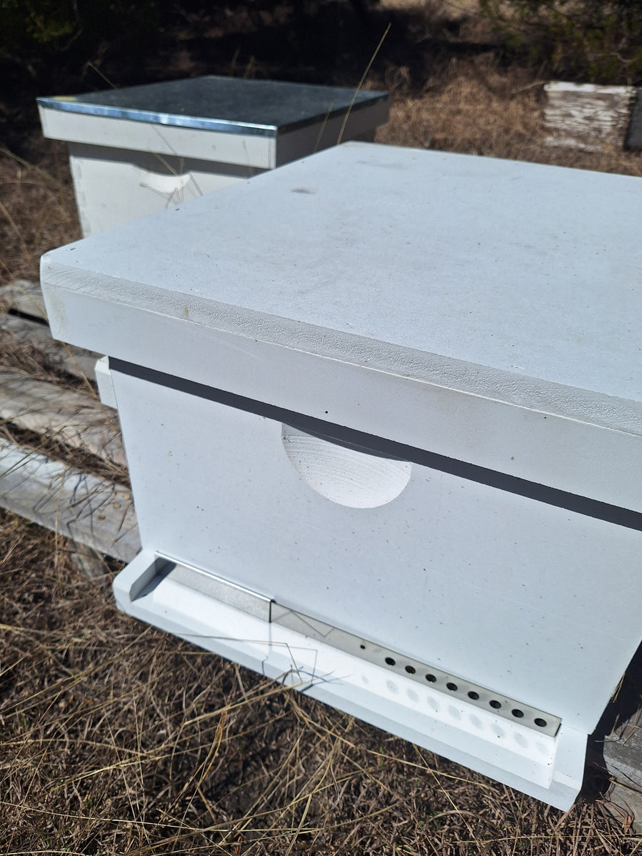 Adjustable Hive Entrance (30.5cm Long)
