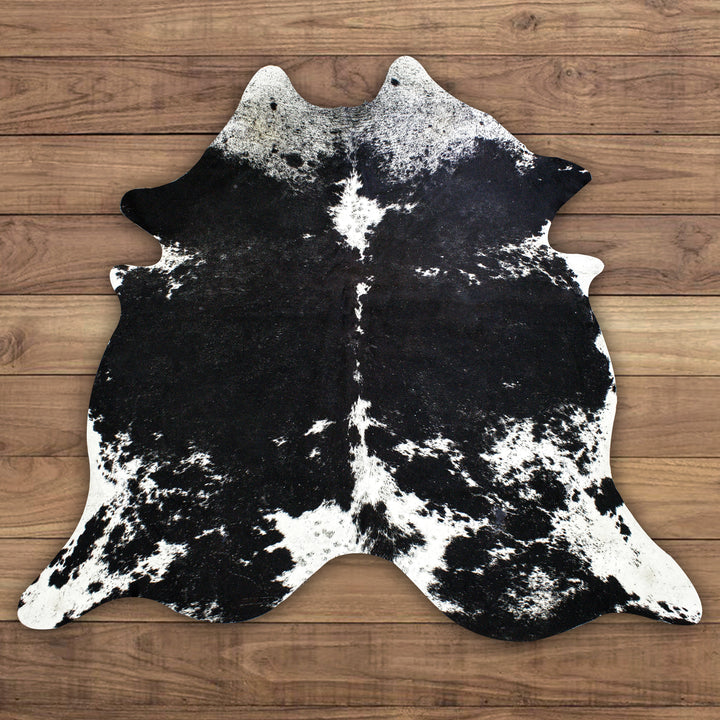 Black And White Cowhide Rug 6x7